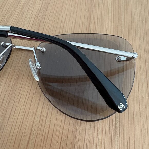 Chanel Dark Silver Facet Cut Aviator Sunglasses - Picture 4 of 4